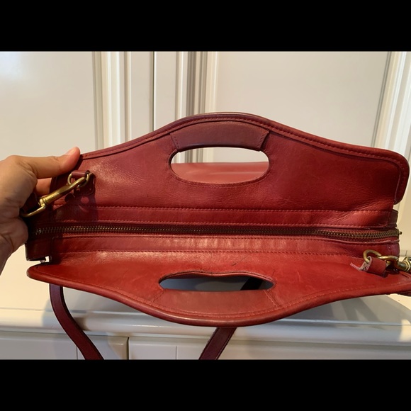 COACH 9995 LG Vtg Red Leather Bucket Satchel Bag w Cross-body Shoulder Strap - Picture 11 of 13
